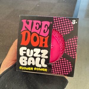 Nee Doh Fuzz Ball - Pink